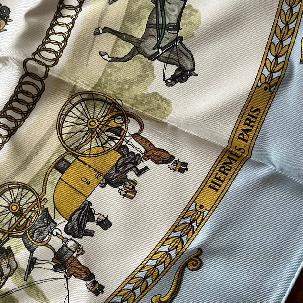 Hermes silk scarf Promenade de Longchamp - Picture 14 of 16